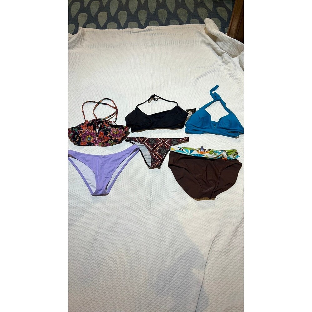 Bikini lot size large